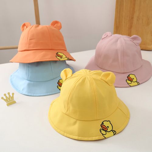 一个小孩戴个黄色帽子的头像(一个娃娃戴着帽子头像)