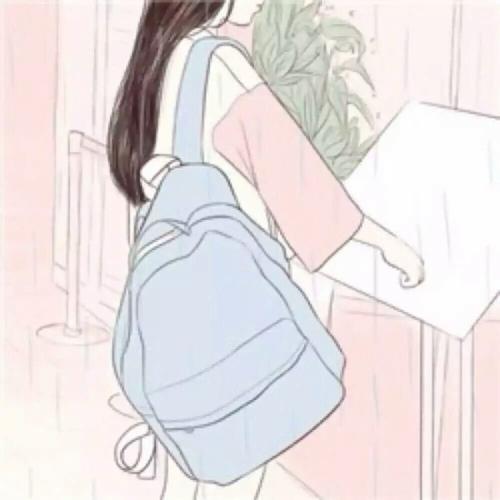背着书包的动漫女孩头像