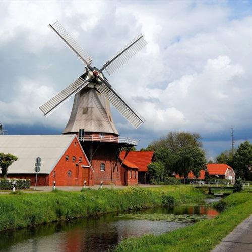荷兰风车微信头像图文(微信头像风景威廉古堡)