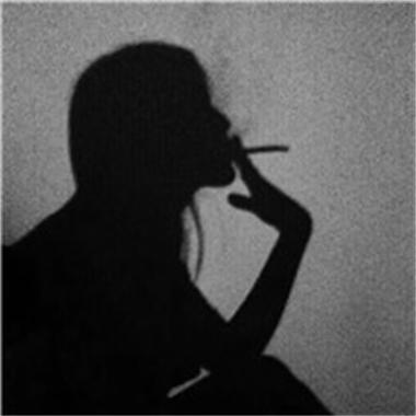 微信孤寂抽烟头像图片(微信头像抽烟图片大全)